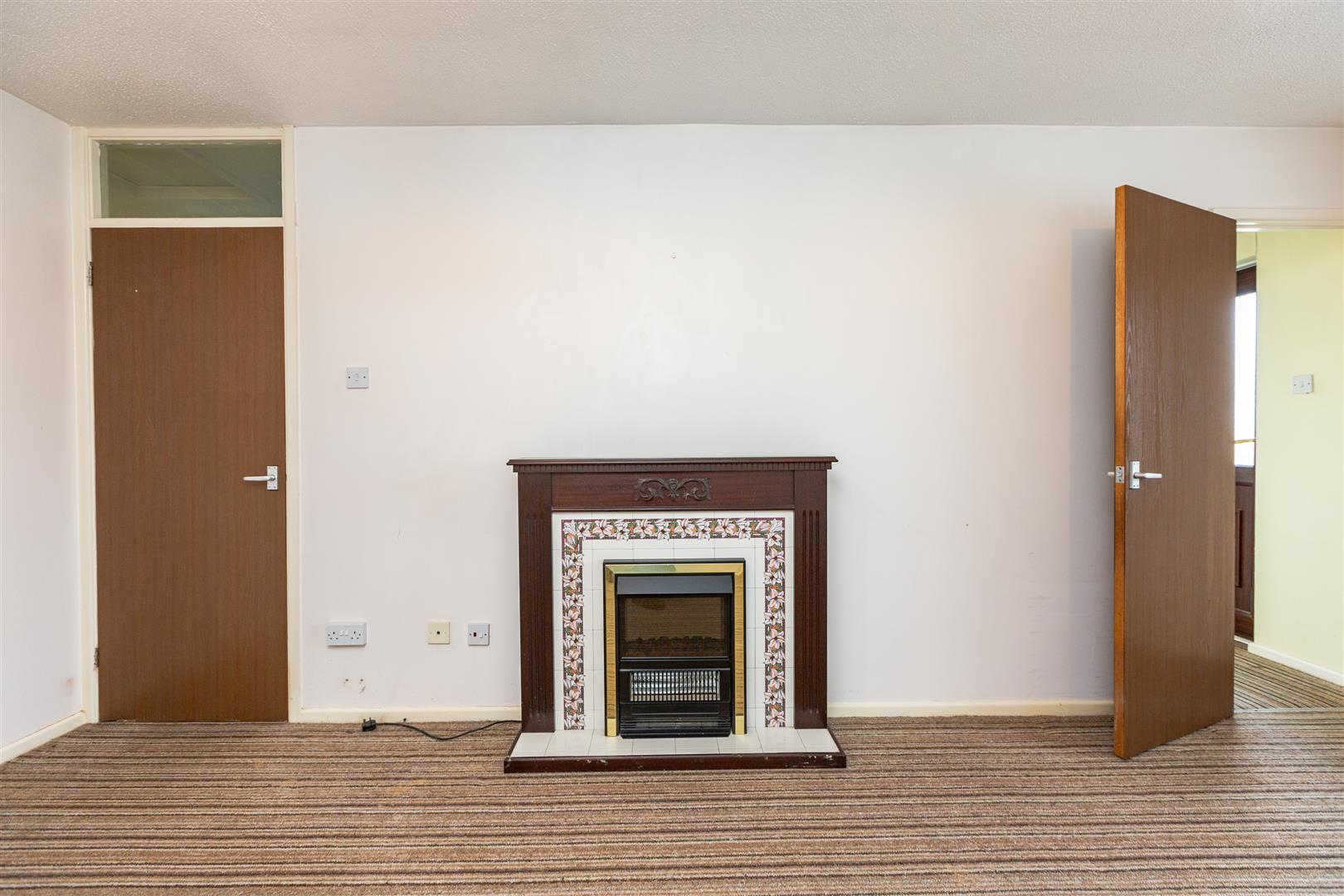 Y Llwyni, Llangyfelach, Swansea, SA6 6BL
